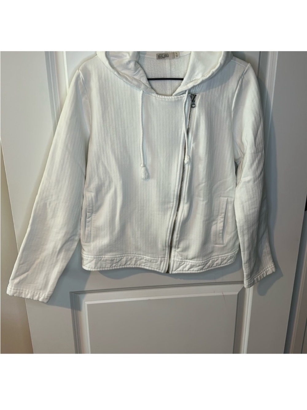 Barefoot dreams white moto jacket.  Size large